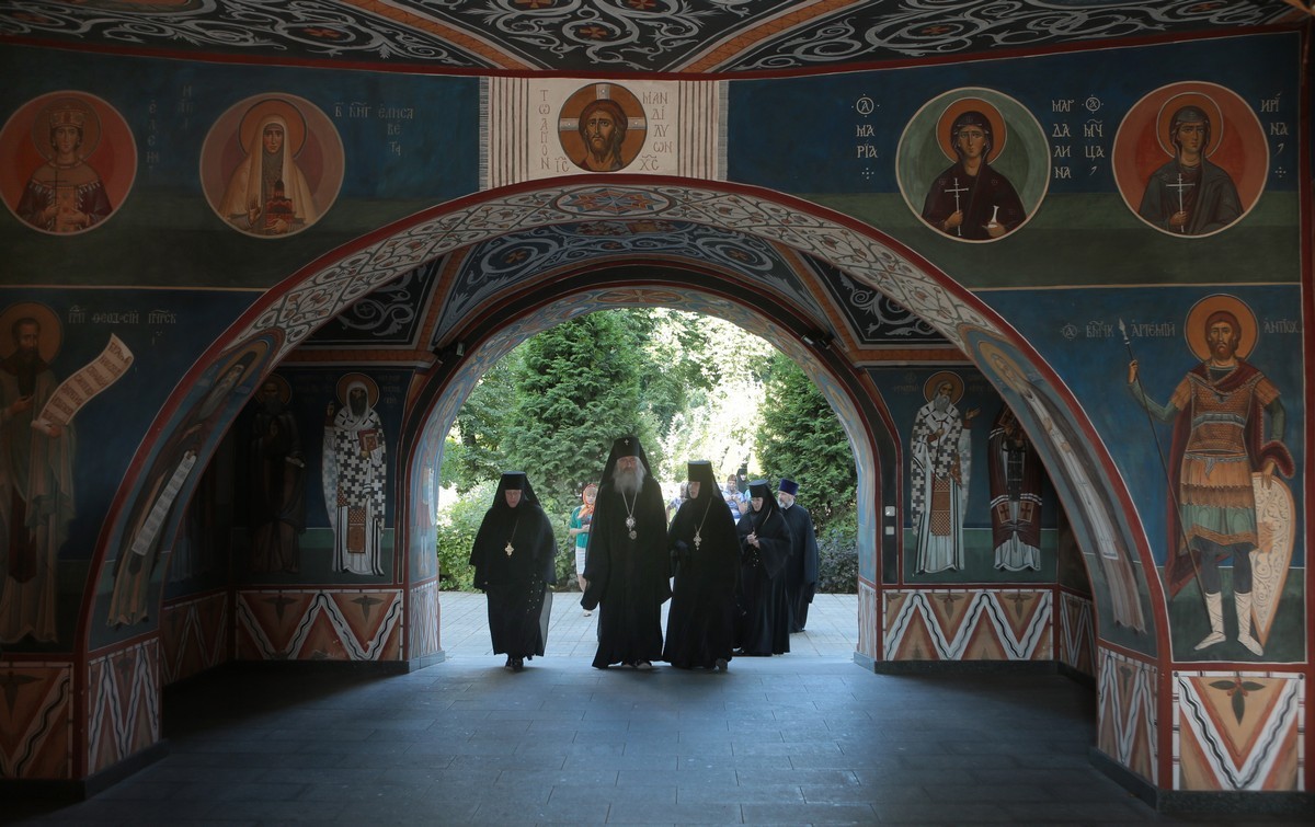 Свято махрищский монастырь